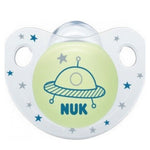 NUK Trendline Night & Day Πιπίλα Σιλικόνης με Θήκη 6-18 m, 1 τμχ
