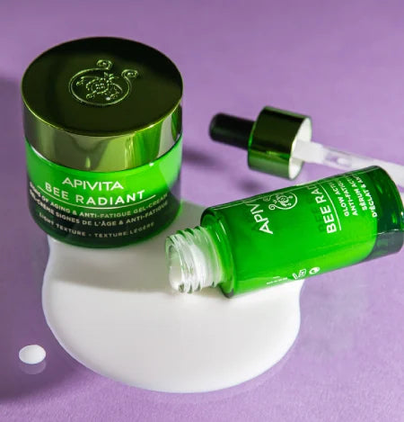 APIVITA Bee Radiant White Peony & Patented Propolis Rich Ενυδατική & Αντιγηραντική Κρέμα Προσώπου Ημέρας για Ξηρές Επιδερμίδες με Υαλουρονικό Οξύ 50ml + Serum λάμψης 30 ml