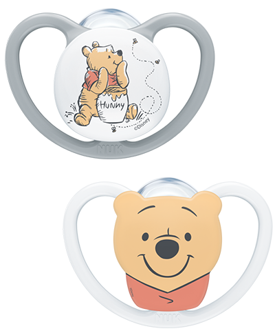NUK Diseny Winnie Space πιπίλα ορθοδονική σιλικόνης με θήκη 0-6 m, 1 τμχ