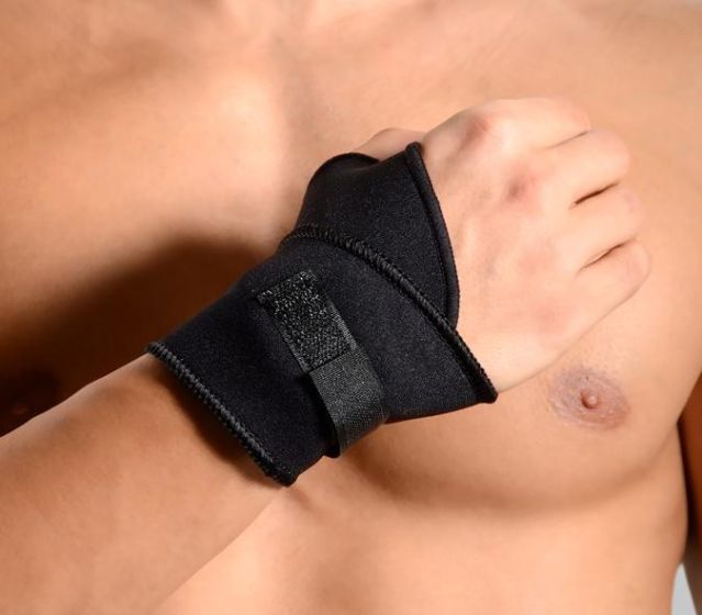 ANATOMIC LINE Στήριγμα Καρπού Neoprene One Size 1τεμάχιο 