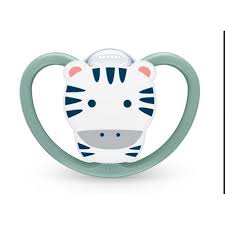 Nuk Space Πιπίλα Σιλικόνης με Θήκη 18-36m, 1τεμ